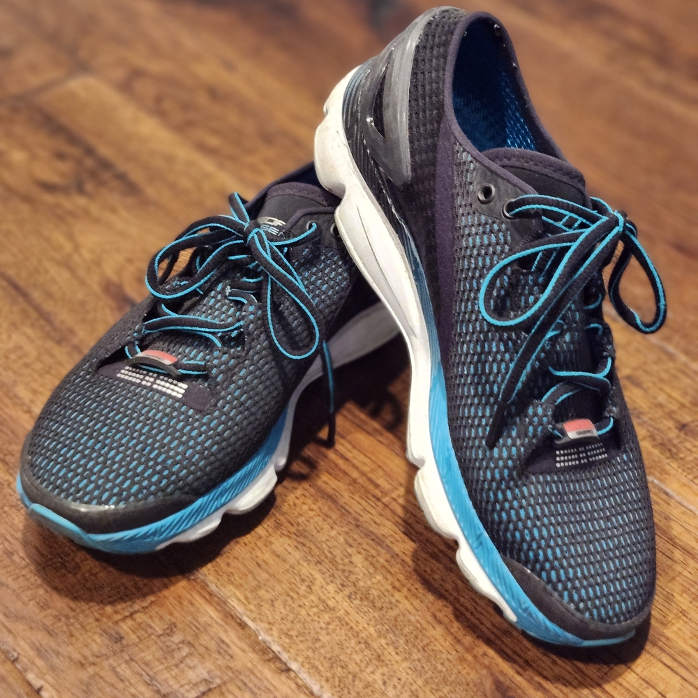 Under Armour "Charged" Athletic Shoes - Black and Blue.  ChBluetooth Compatable.